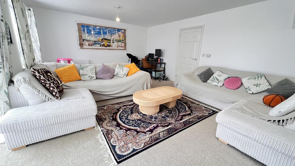 House in Peterborough - View 4