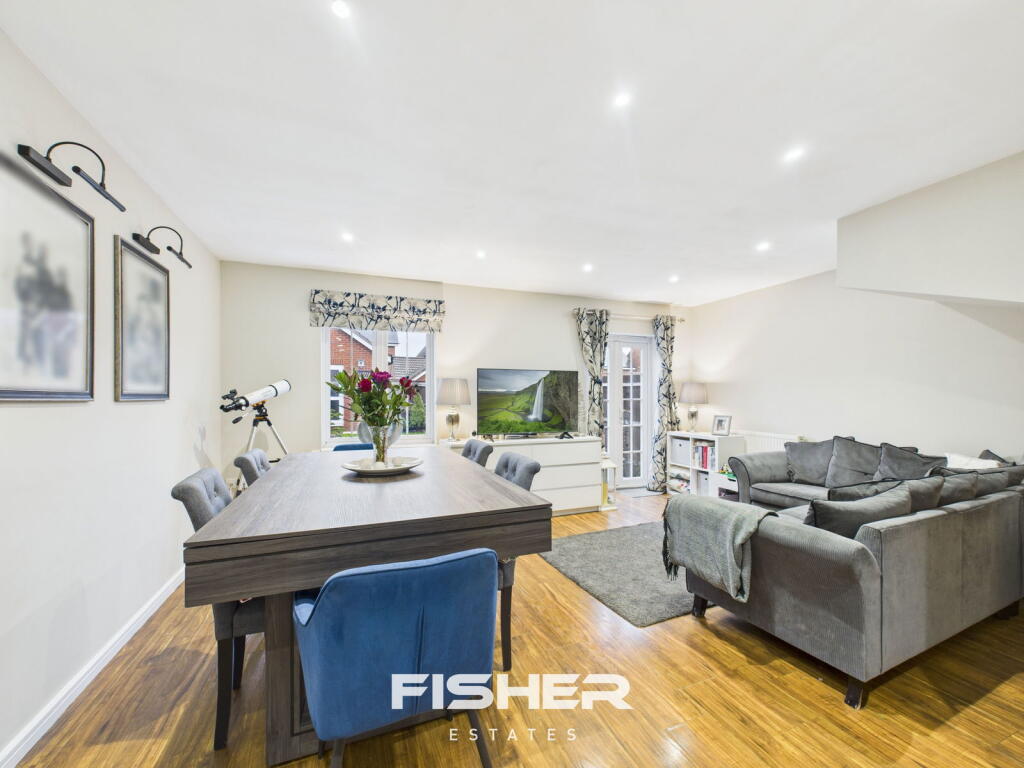 Clarendon Road, Little Canfield photo 2