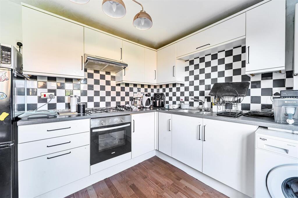 House in Rushcliffe, Bingham - View 5