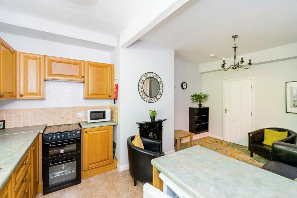 Tennyson Road, Portswood, Southampton, Hampshire, SO17 photo 4