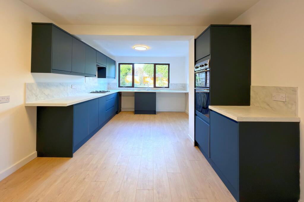 Swinburne Avenue, Poets Corner, CV2 photo 4
