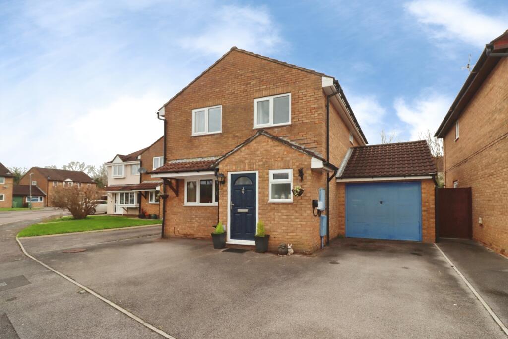 Main image of property: Parnall Crescent, Yate, Bristol, BS37
