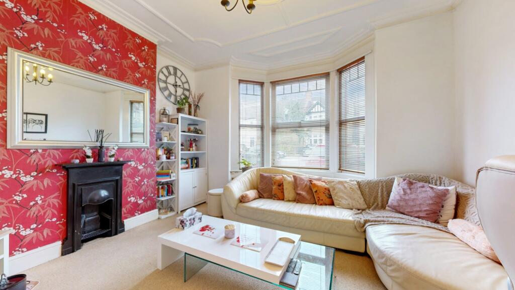 Apartment in London - View 2