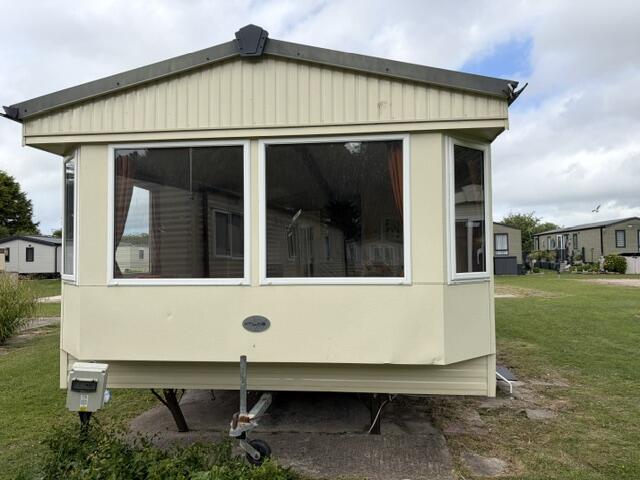 2-bed caravan on Ferryfields Holiday Park, £28,500