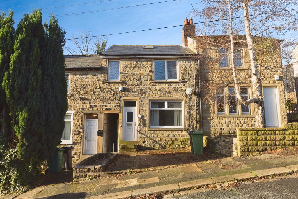 3-bed terraced on Winton Street, HUDDERSFIELD, £130,000