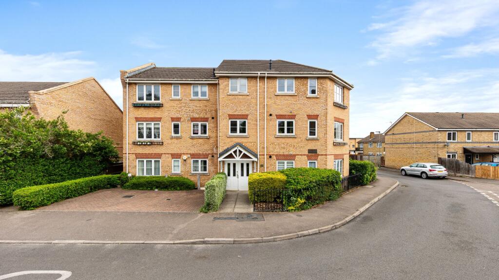 Main image of property: Chestnut Grove, London, SE20