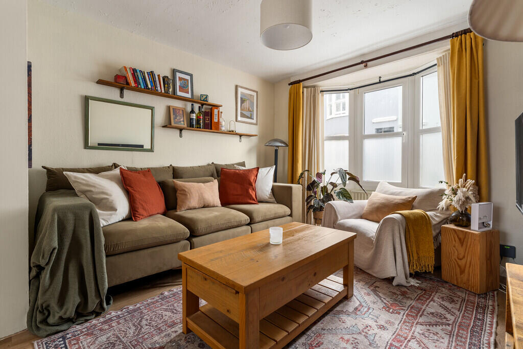 House in Brighton - View 3