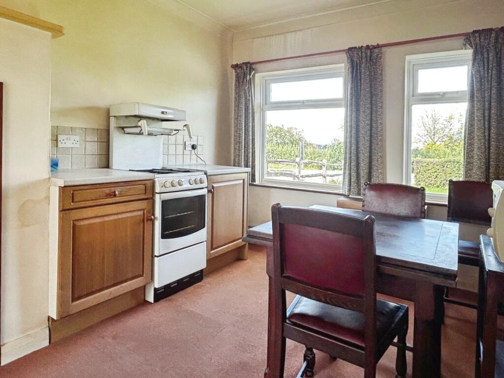 House in Tonbridge - View 5