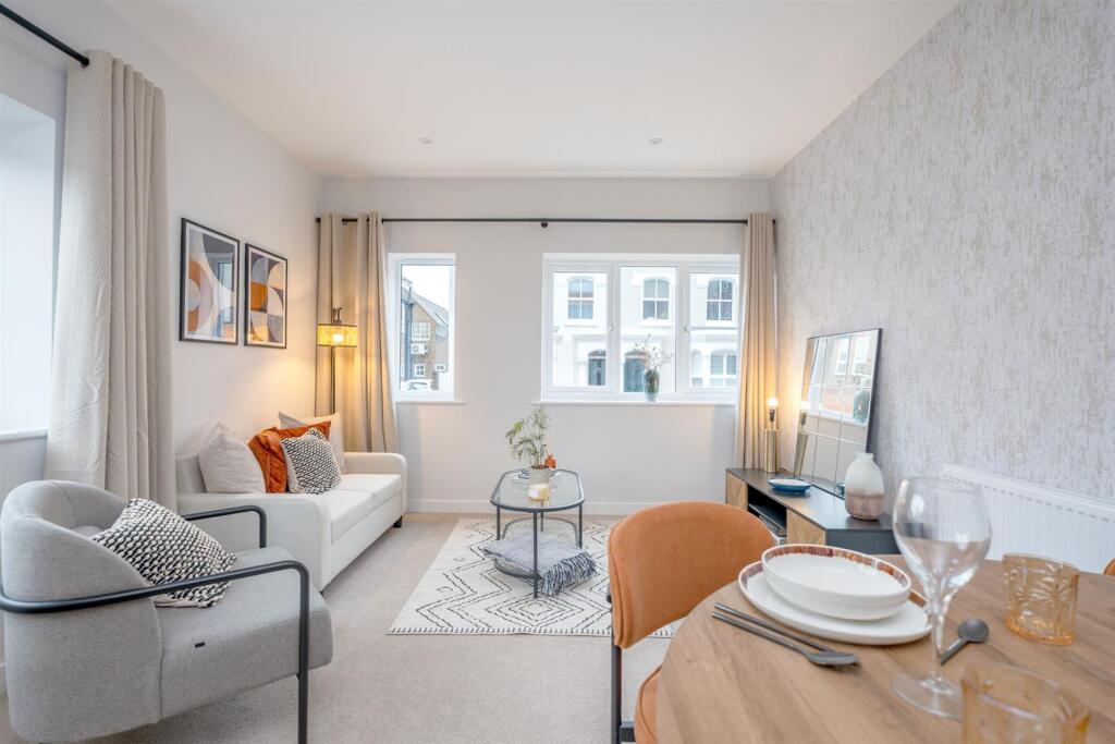 Main image of property: Barttelot Road, Horsham