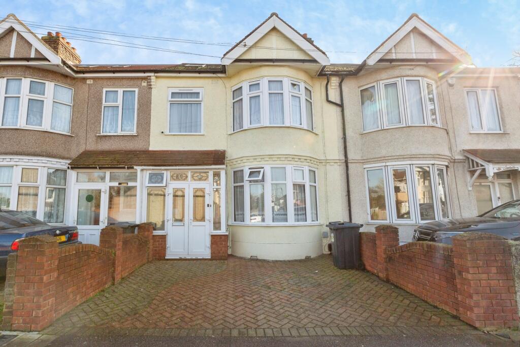 Main image of property: Loxford Lane, Ilford, IG1