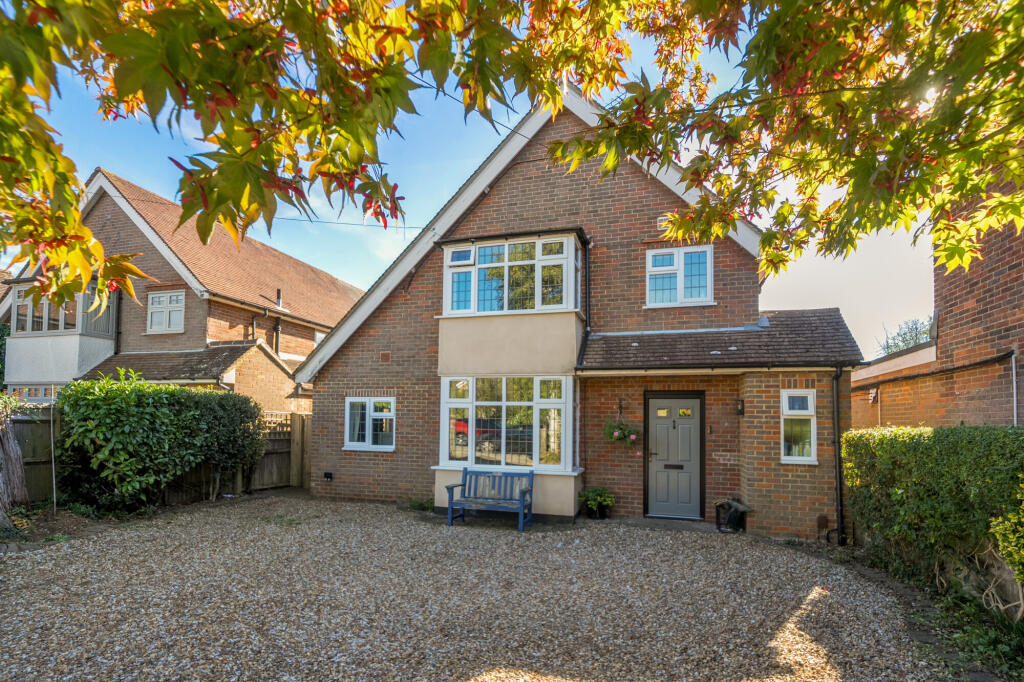 3-bed detached on High Street, Prestwood, Great Missenden, HP16, £650,000