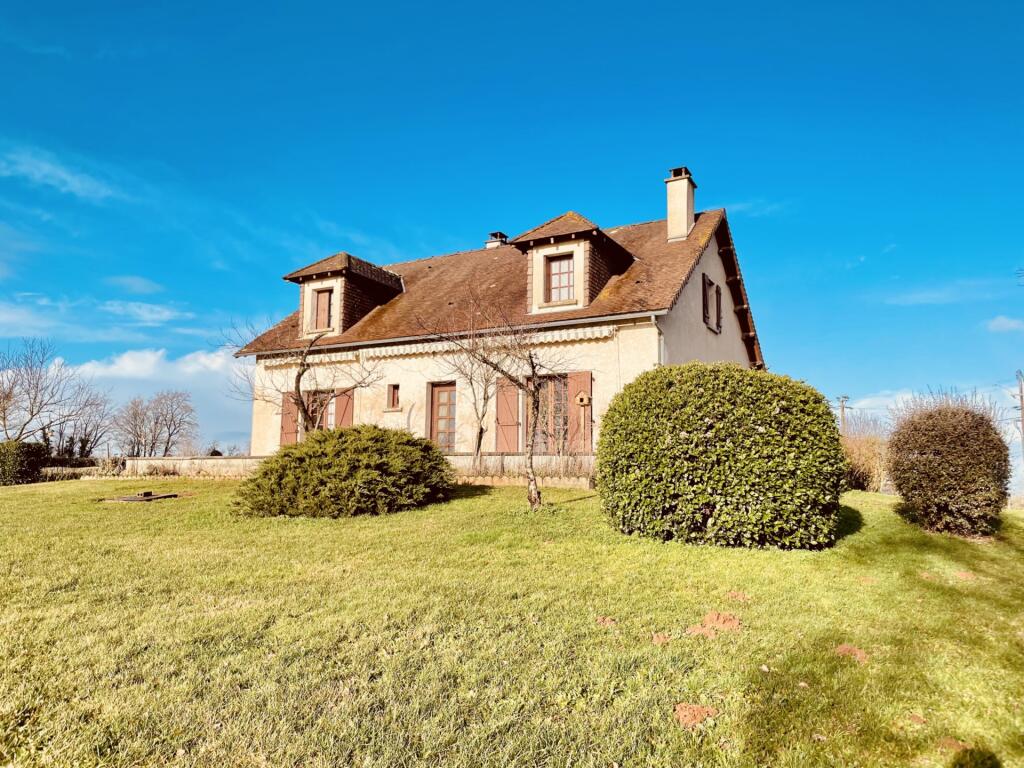 Main image of property: 86460 pressac