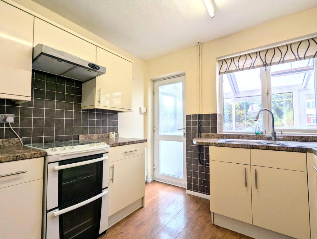House in Yate, South Gloucestershire - More