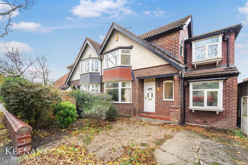 4-bed semi-detached on Radcliffe Park Road, Salford, £325,000