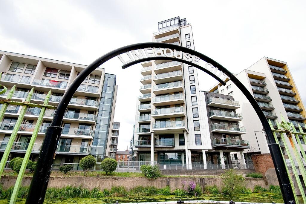 Main image of property: Ursula Gould Way, E14