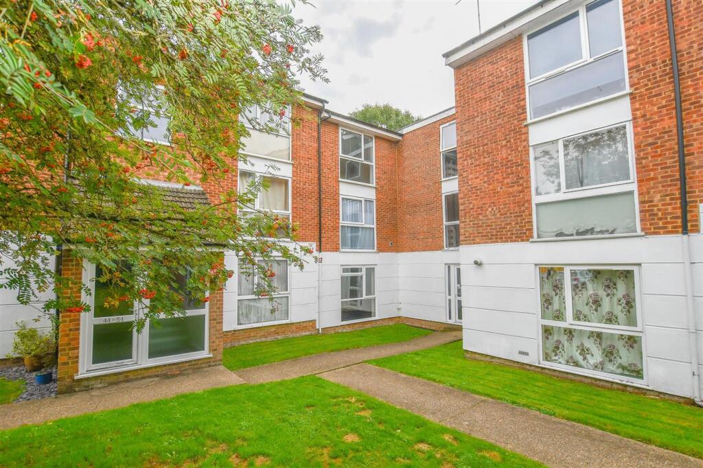 Main image of property: Lakeside Place, London Colney, AL2