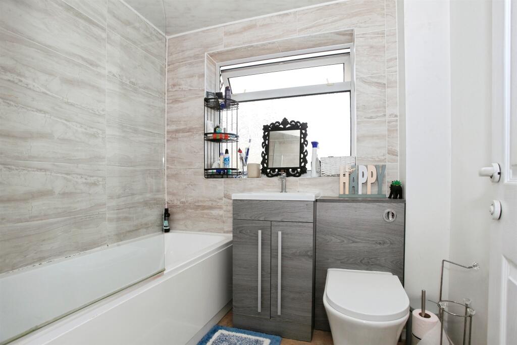 House in Peterborough, Dogsthorpe - View 4