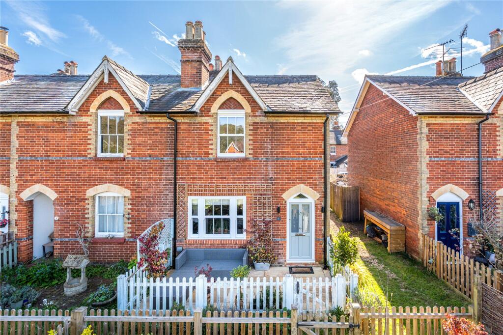 Main image of property: Lawnsmead, Wonersh, Guildford, Surrey, GU5