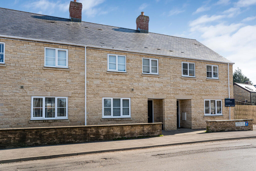 Main image of property: George And Dragon Close, Fritwell, OX27