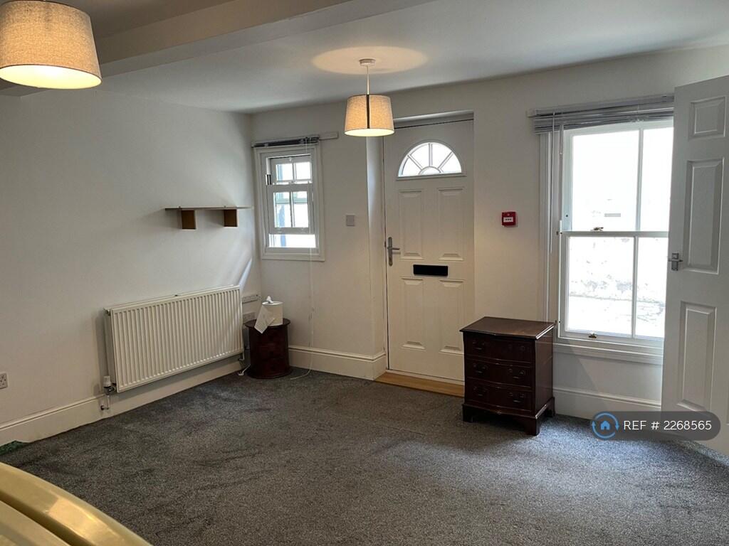 Main image of property: Buckingham St, Aylesbury, HP20
