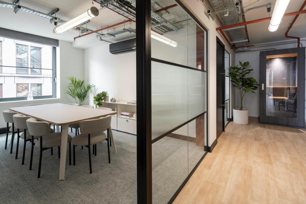 3 Old Street Yard 4th floor 14.jpg