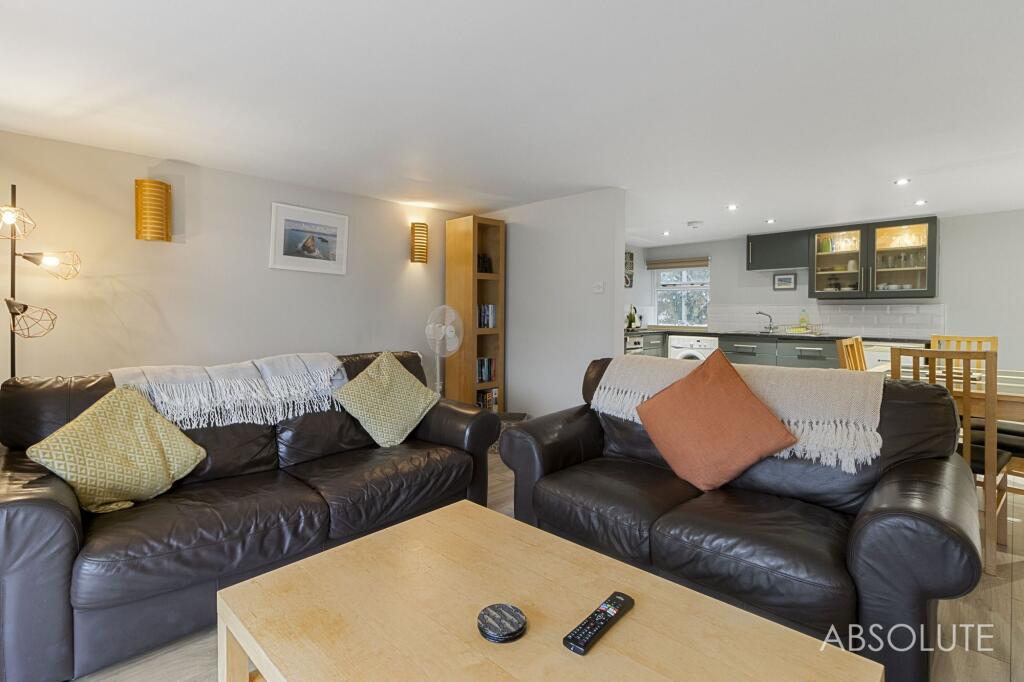 Apartment in Torquay - View 5