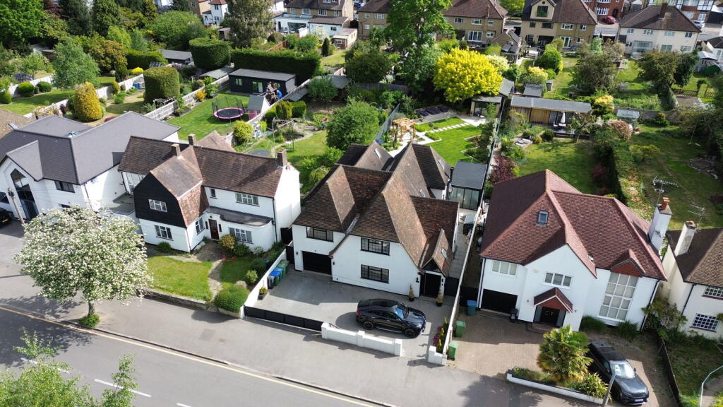 Main image of property: Cassiobury Drive, Watford, WD17 3AJ