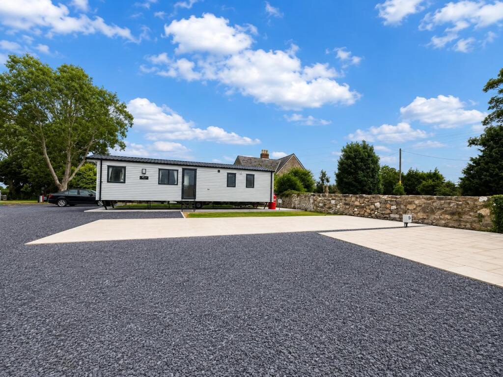 Main image of property: Dyserth, Rhyl