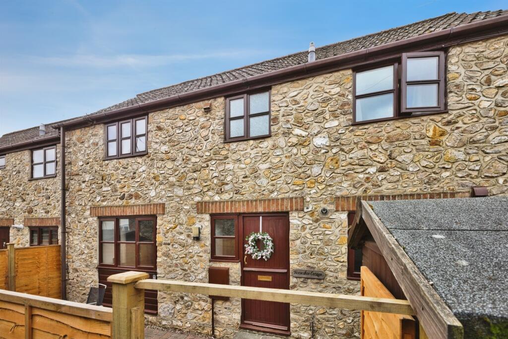 Main image of property: Bath Street, Chard