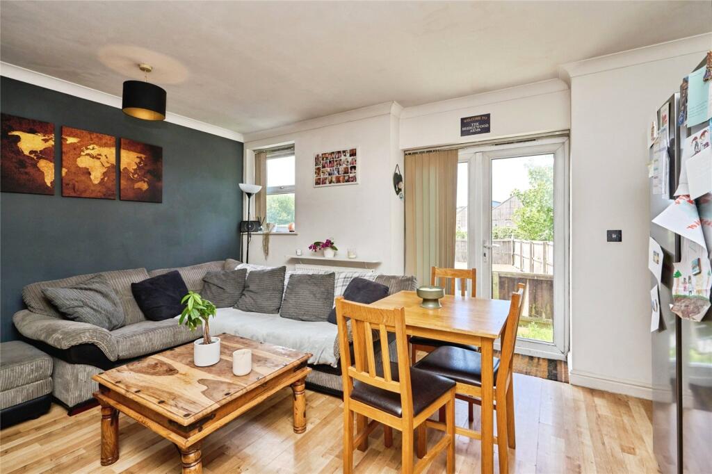 Apartment in Ryde, Isle of Wight - View 3