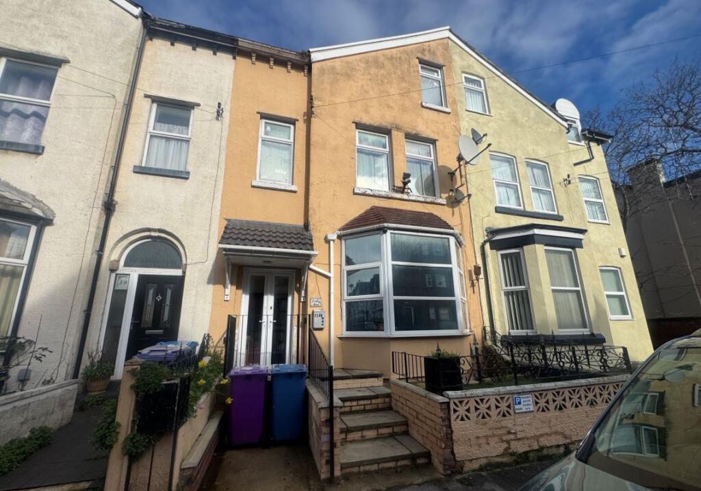 Main image of property: 41 Kremlin Drive, Liverpool, Merseyside, L13 7BU