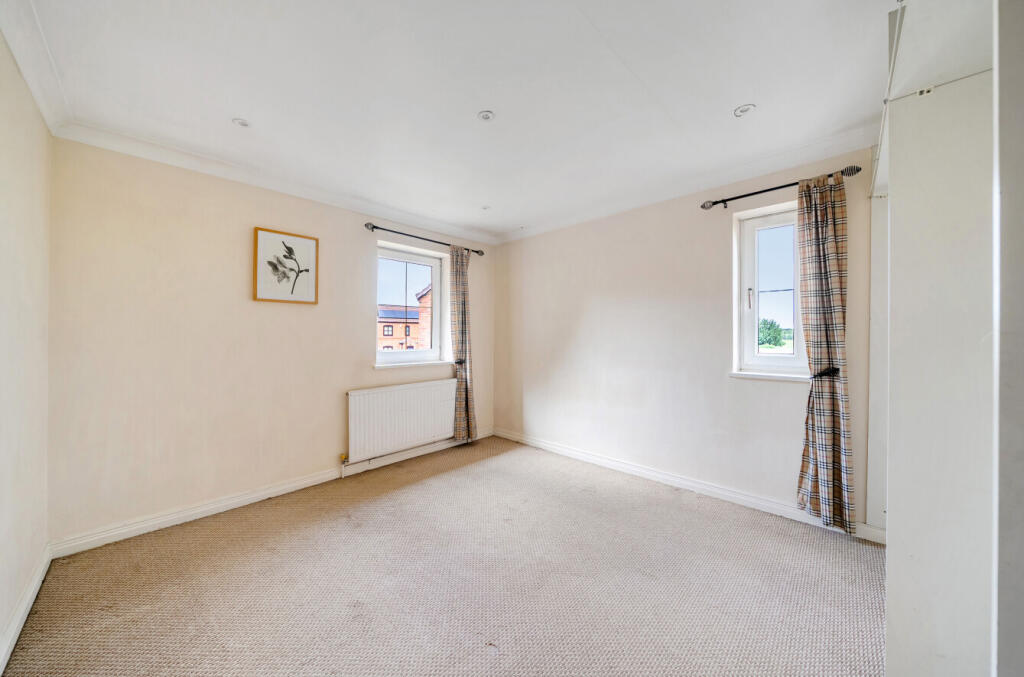 House in Byram, Sutton - View 5