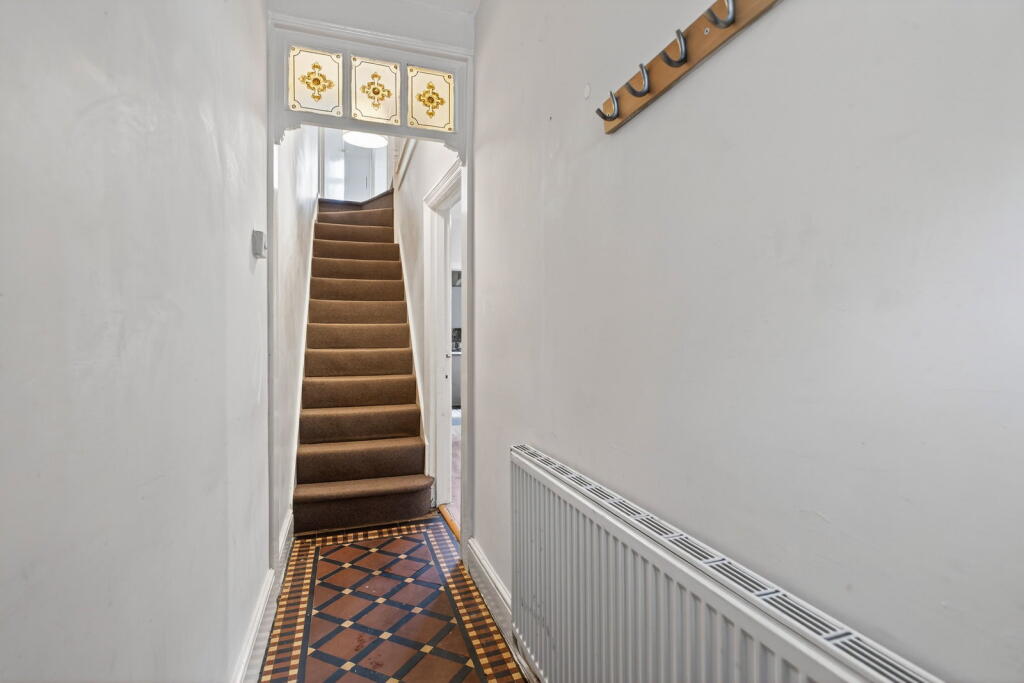 House in Kettering, North Northamptonshire - View 3