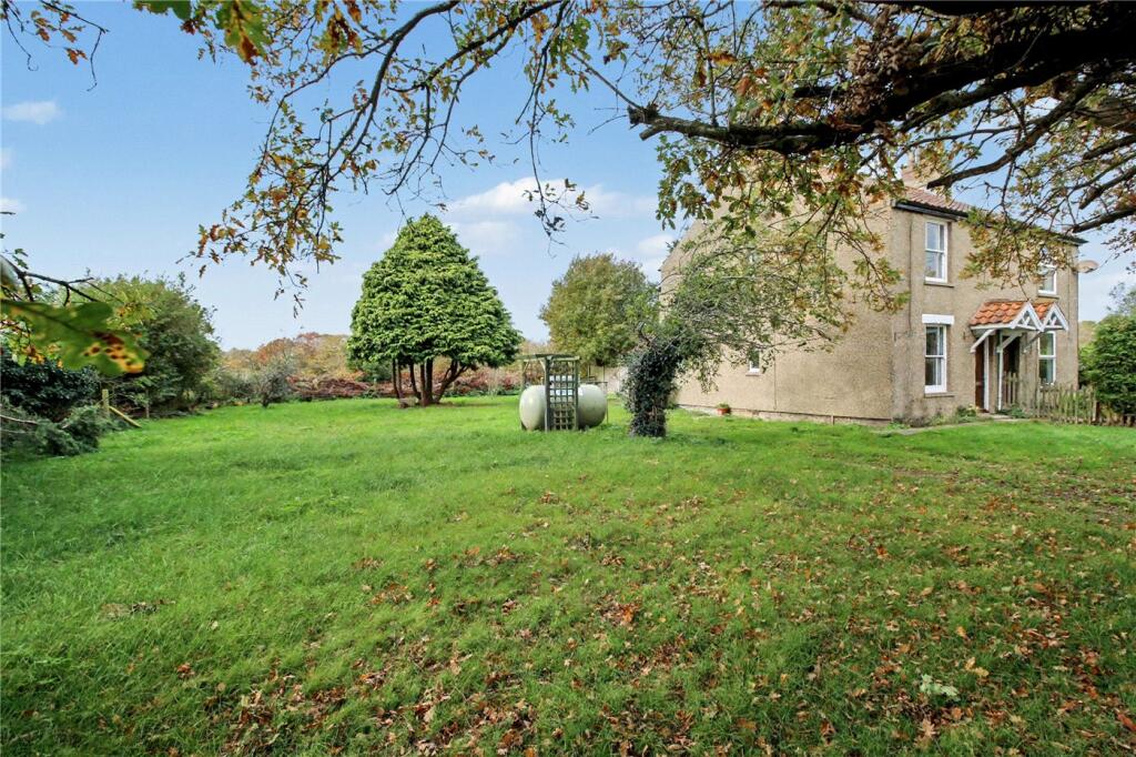 Flixton Road, Flixton, Lowestoft, Suffolk, NR32 photo 2