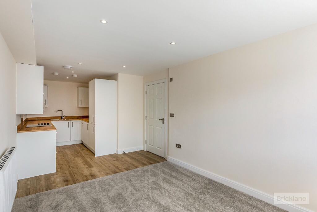 Apartment in Coventry - View 4