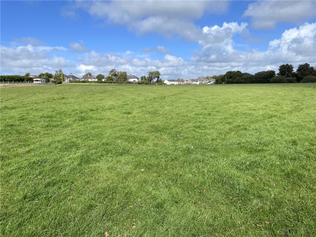 Lot 2