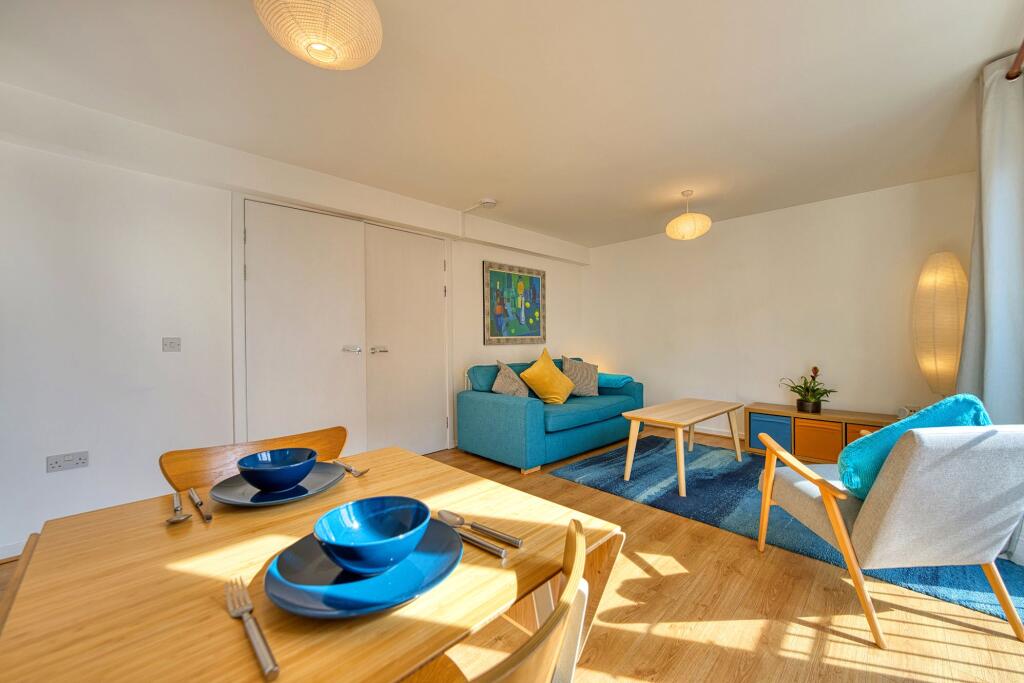 Apartment in Glasgow - View 2