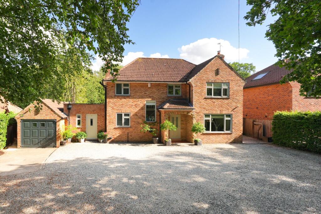 Main image of property: Hookstone Drive, Harrogate, HG2