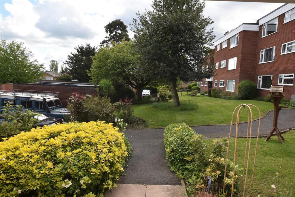 Main image of property: Somerleyton Court, Kidderminster