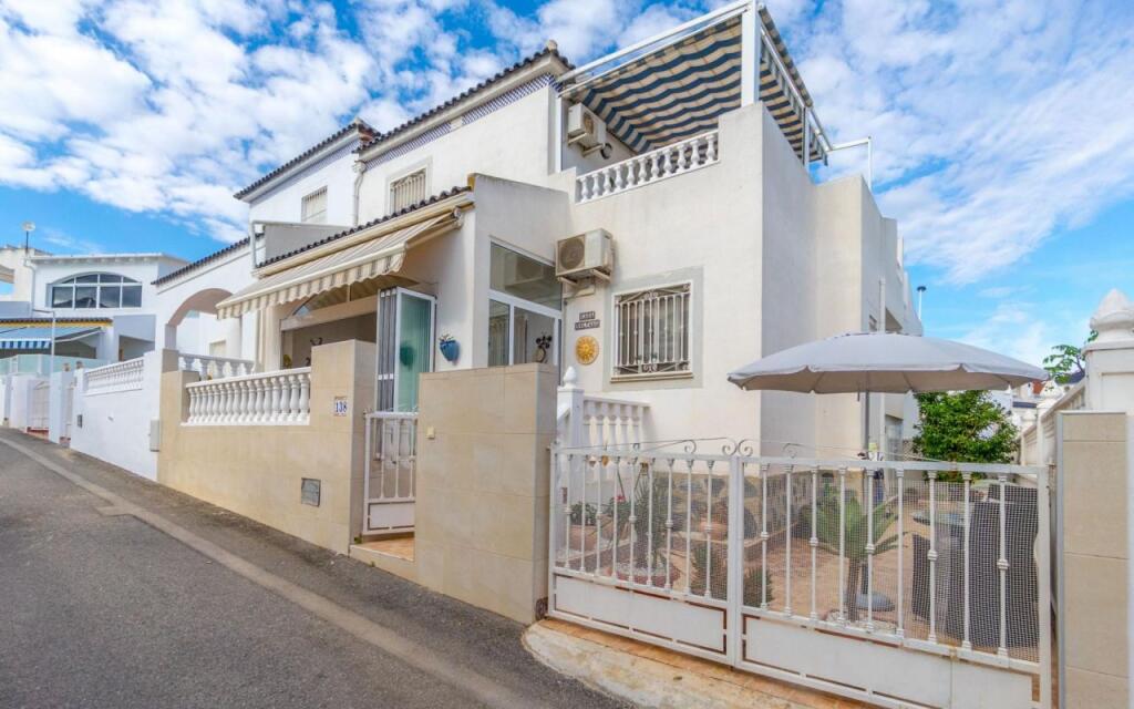 Main image of property: Valencia, Alicante, Los Balcones