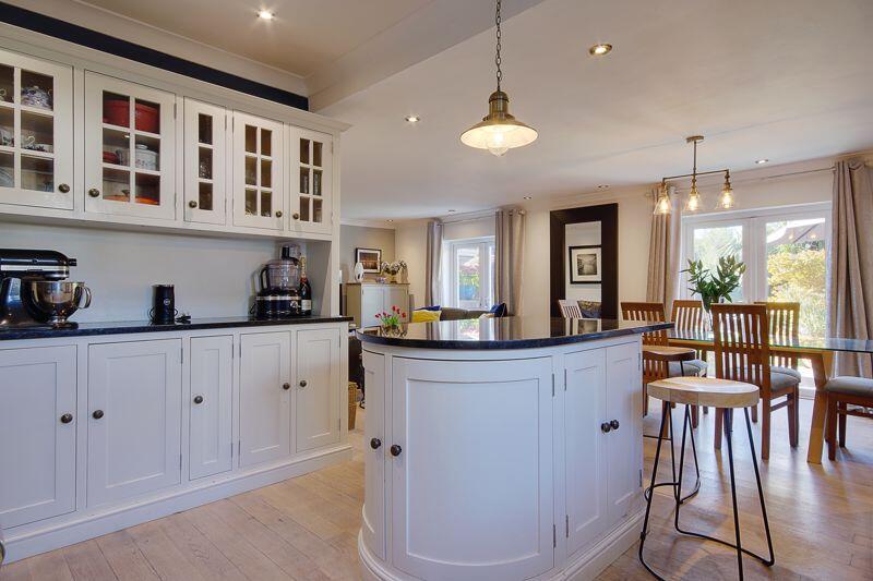 Iford Lane, Southbourne photo 2