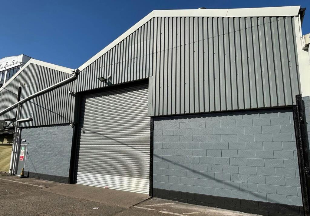 Frontage 3.jpg