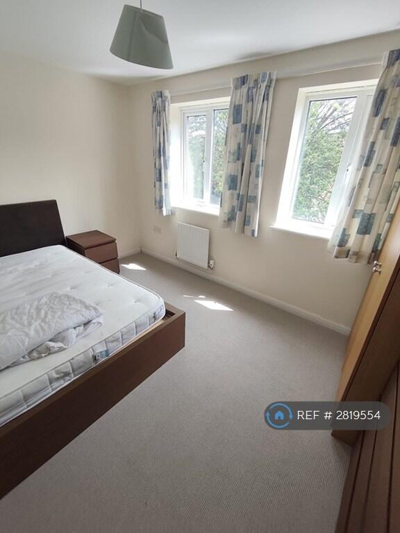 1 bedroom house share for rent