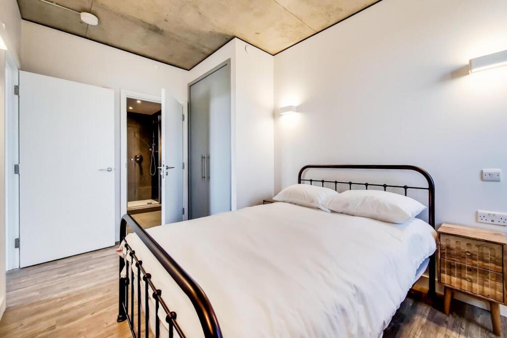 Apartment in London - View 4