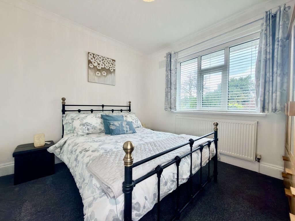 House in Sutton Coldfield, Wylde Green - More