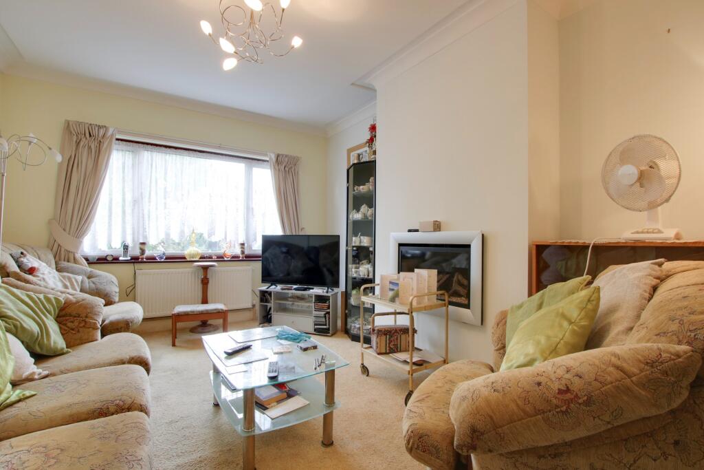 House in Fareham, Portchester - View 2