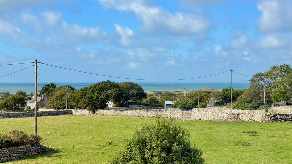 House in Tal-y-bont, Gwenfain, Dyffryn Ardudwy - View 3