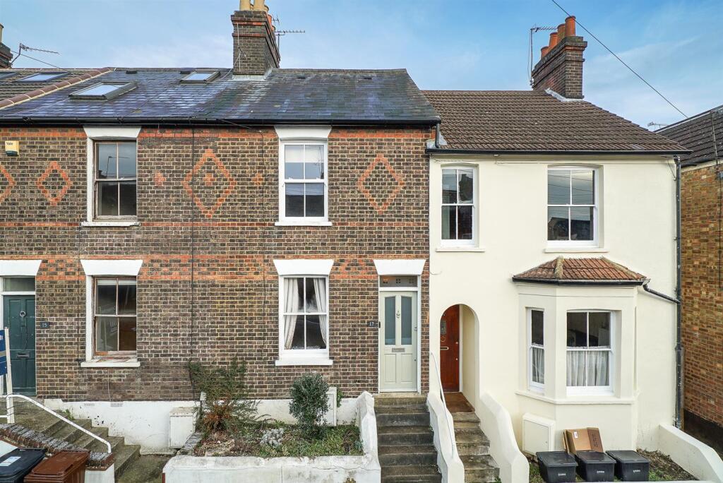 3-bed terraced on Albion Road, St Albans, £525,000