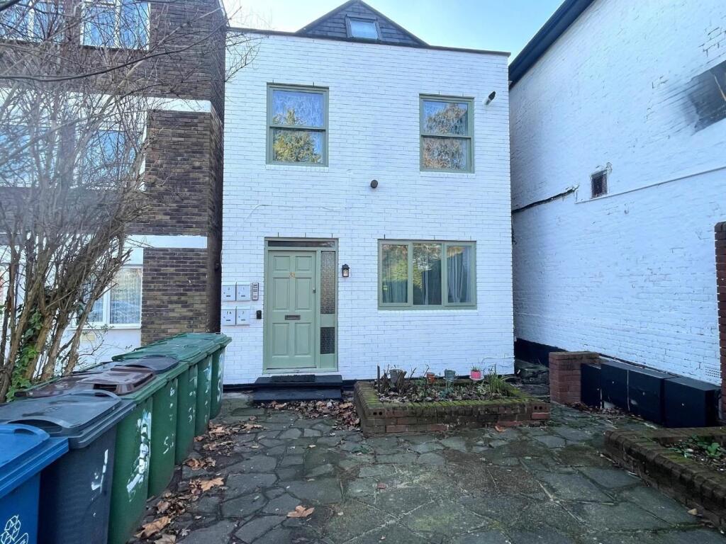 Main image of property: Stanmore Hill, Stanmore, HA7