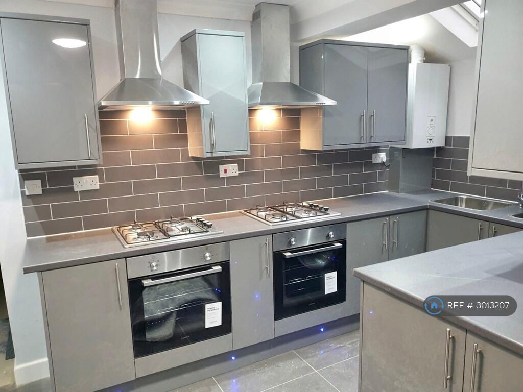 Junction Road, Reading, RG1
